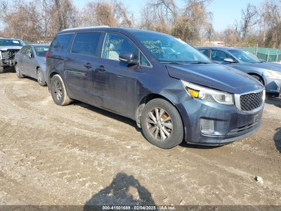 KIA SEDONA 2015