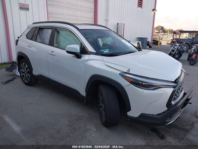 TOYOTA COROLLA CROSS 2024