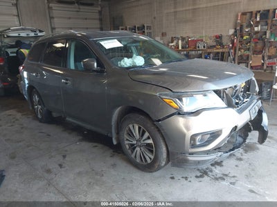 NISSAN PATHFINDER 2018