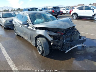 INFINITI Q50 2015