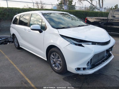 TOYOTA SIENNA 2022