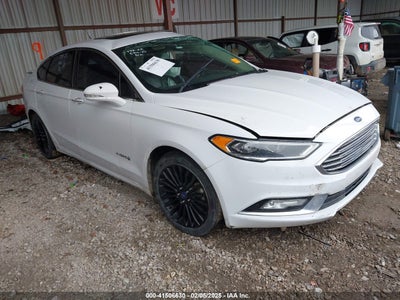 FORD FUSION HYBRID 2017