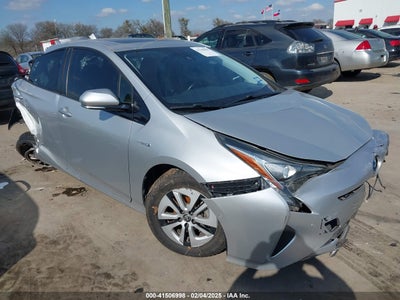 TOYOTA PRIUS 2018