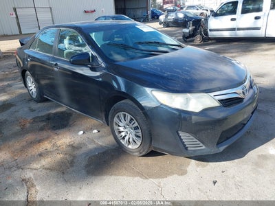 TOYOTA CAMRY 2012