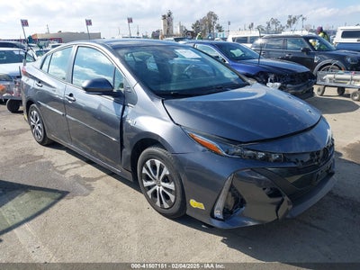 TOYOTA PRIUS PRIME 2022
