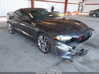 FORD MUSTANG 2019
