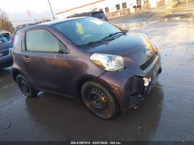 SCION IQ 2013