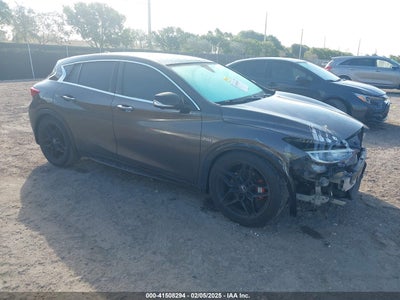 INFINITI QX30 2017