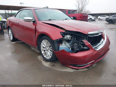 CHRYSLER 200 2013