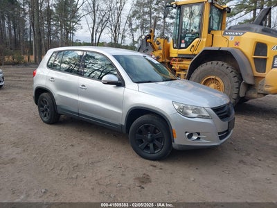 VOLKSWAGEN TIGUAN 2010