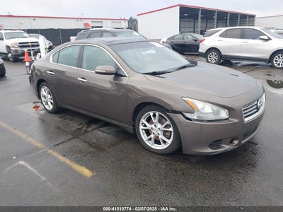 NISSAN MAXIMA 2012