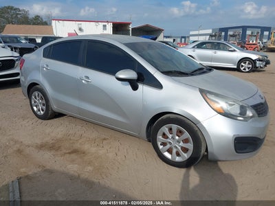 KIA RIO 2015