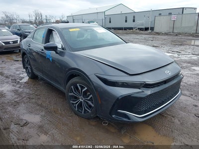 TOYOTA CROWN 2023