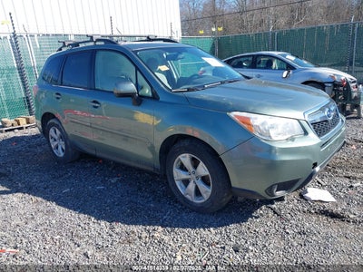 SUBARU FORESTER 2015