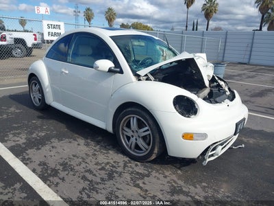 VOLKSWAGEN NEW BEETLE 2004