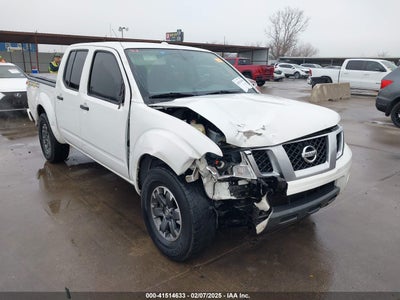 NISSAN FRONTIER 2014