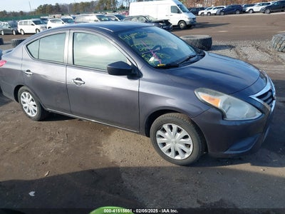 NISSAN VERSA 2015