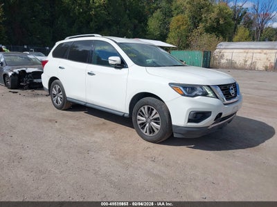 NISSAN PATHFINDER 2017