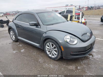 VOLKSWAGEN BEETLE 2013