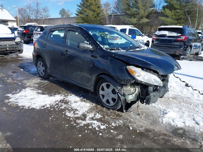 TOYOTA MATRIX 2010