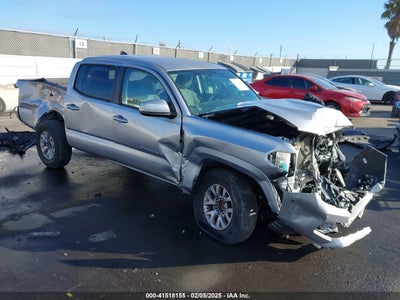 TOYOTA TACOMA 2017