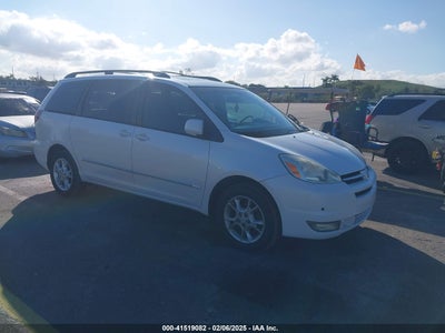 TOYOTA SIENNA 2005