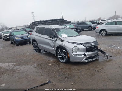 MITSUBISHI OUTLANDER 2022