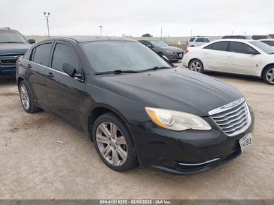 CHRYSLER 200 2013