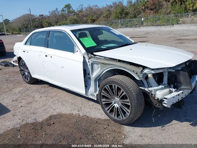 CHRYSLER 300 2013