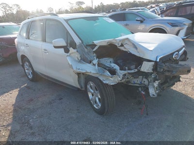 SUBARU FORESTER 2015