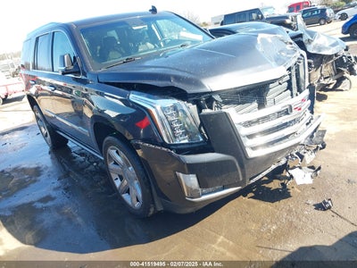 CADILLAC ESCALADE 2019