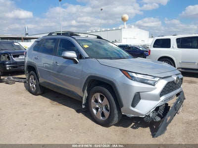 TOYOTA RAV4 2024
