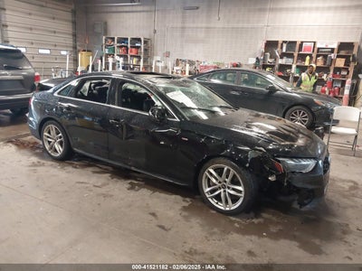 AUDI A4 2022