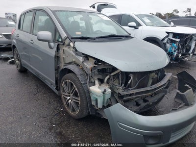 NISSAN VERSA 2011
