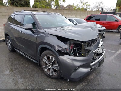 TOYOTA HIGHLANDER 2022
