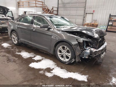 FORD TAURUS 2016