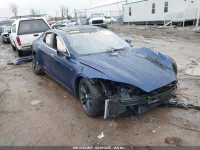 TESLA MODEL S 2016