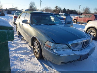 LINCOLN TOWN CAR 2006