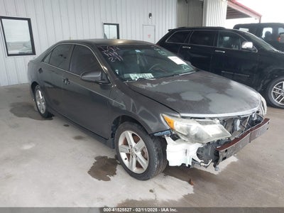 TOYOTA CAMRY 2013