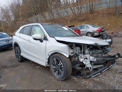MITSUBISHI ECLIPSE CROSS 2024