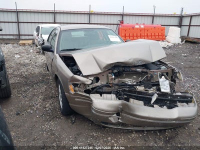 FORD CROWN VICTORIA 2003