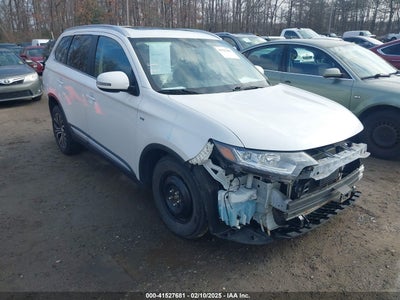 MITSUBISHI OUTLANDER 2016