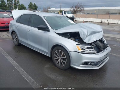 VOLKSWAGEN JETTA 2016