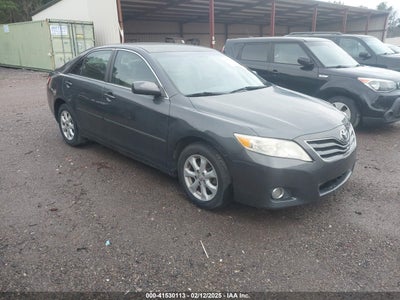 TOYOTA CAMRY 2011