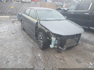 VOLKSWAGEN JETTA HYBRID 2015