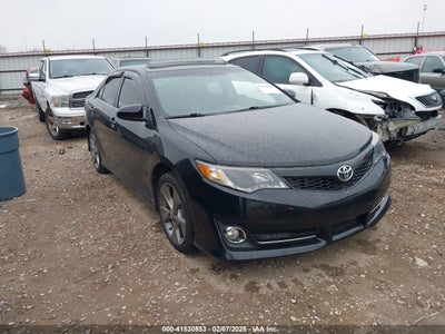 TOYOTA CAMRY 2012