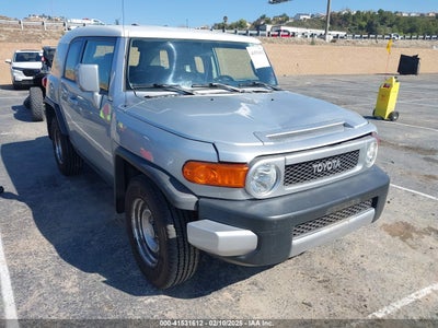 TOYOTA FJ CRUISER 2008