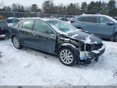 TOYOTA CAMRY HYBRID 2012