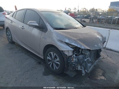 TOYOTA PRIUS PRIME 2017
