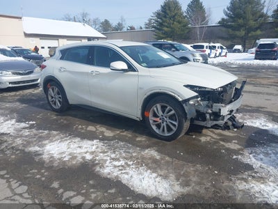 INFINITI QX30 2018